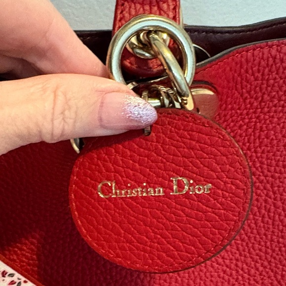 Stunning Red Dior Medium Satchel with CLUTCH AND Crossbody Strap EUC! 🤩🤩🤩 - Picture 4 of 16